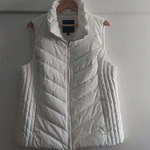 Talbots Cozy Cream Down Puffer vest zip-up New no tags 1X 14-16w - Picture 3 of 8